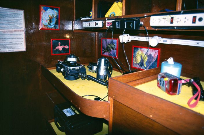 Tauchschiff MY Genesis Ladestation Tauchschiff MY Genesis Ladestation
