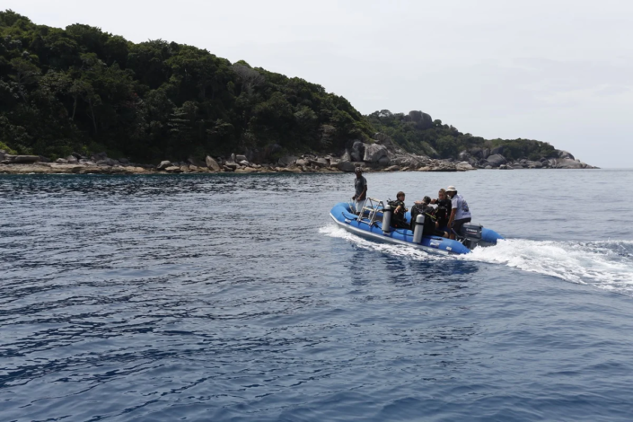 Schlauchboot zum Tauchspot