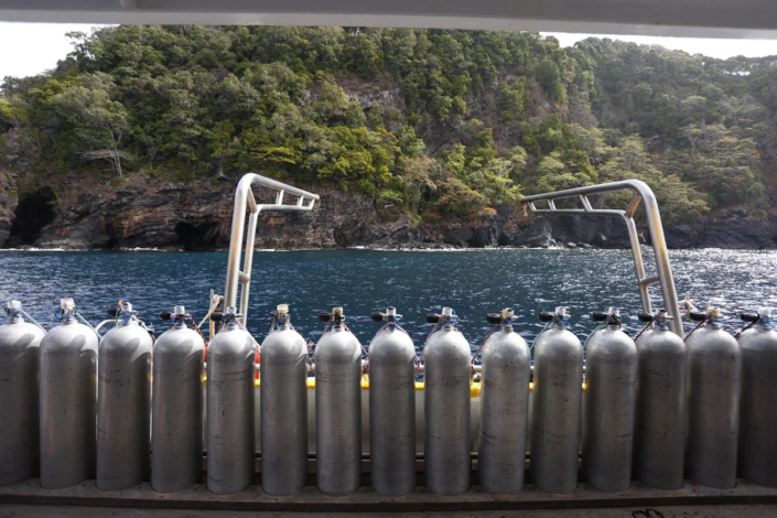 Tauchdeck auf der Stingray am Tauchspot